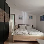 Studio Sweet Home